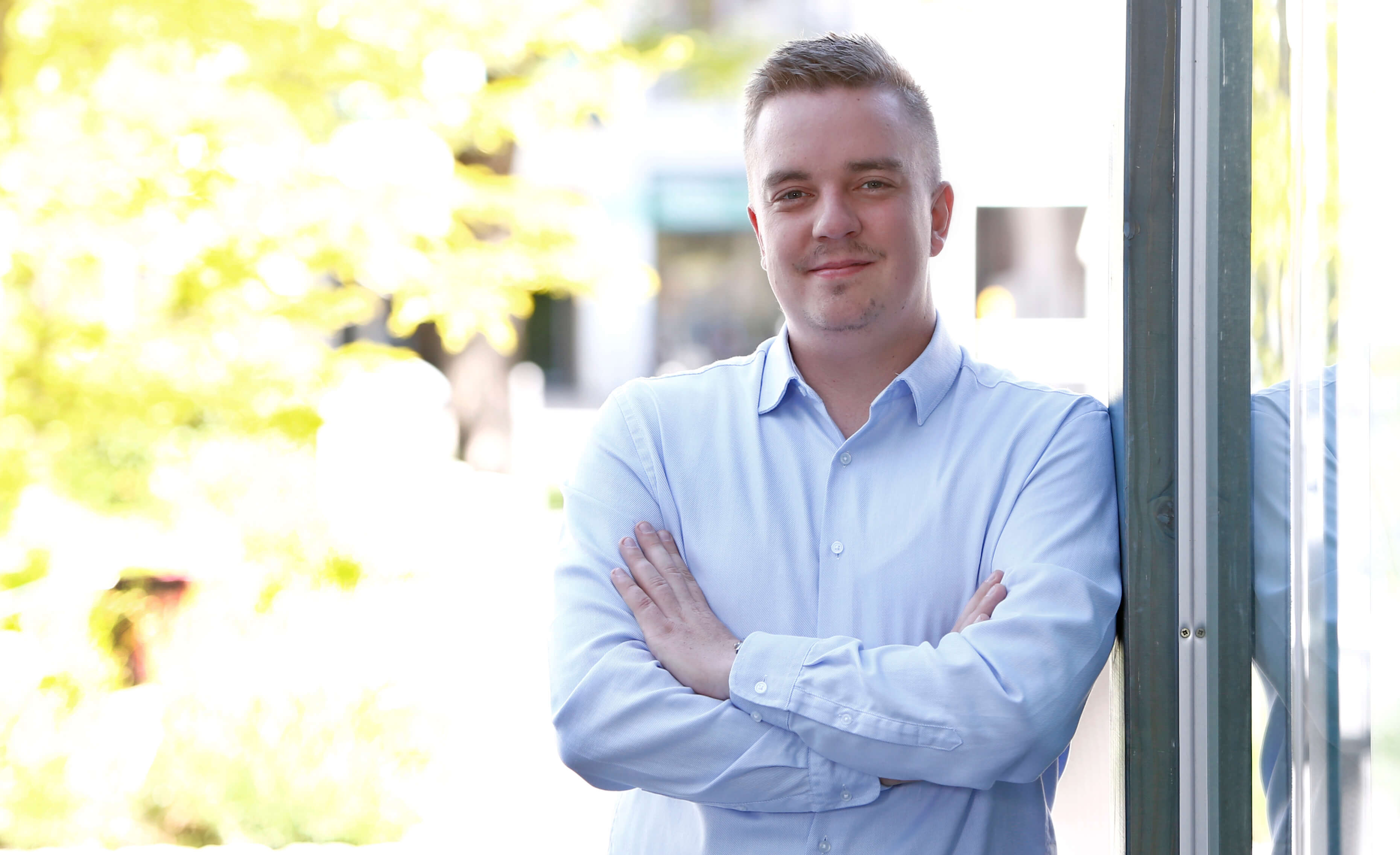 Adam Wolf, Digital Business Manager bei der SMA Solar Technology AG. Einer der Köpfe hinter JOIN, dem Stromtarif für die dezentrale Energiezukunft.